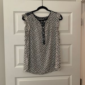 Sleeveless loft blouse